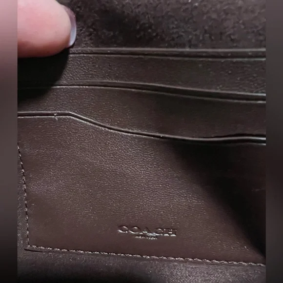 Coach Orchid Originals Pebble Leather Wristlet - Picture 8 of 9